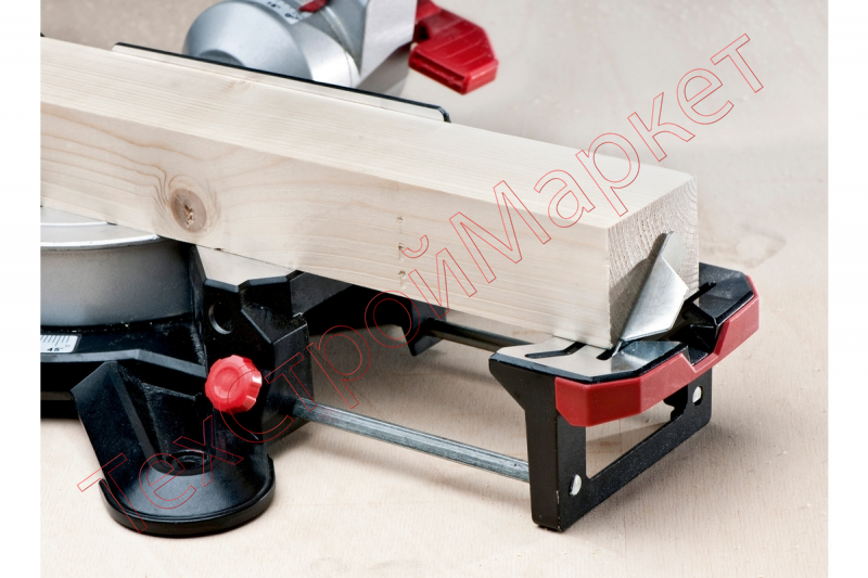 Пила торцевая Metabo KGSV 216 M