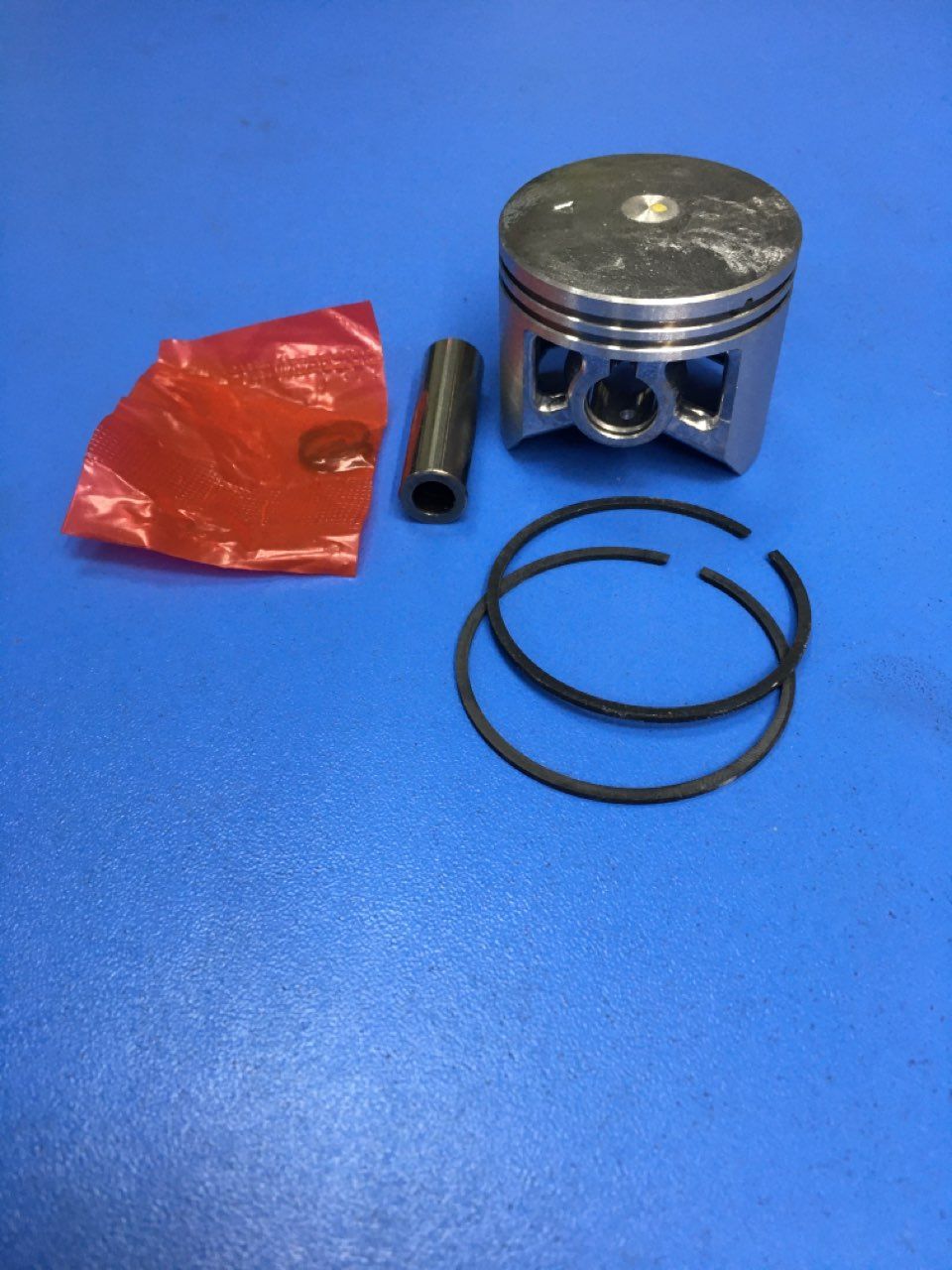 Поршень в сборе бензопилы Patriot 5220 (AEZ)
