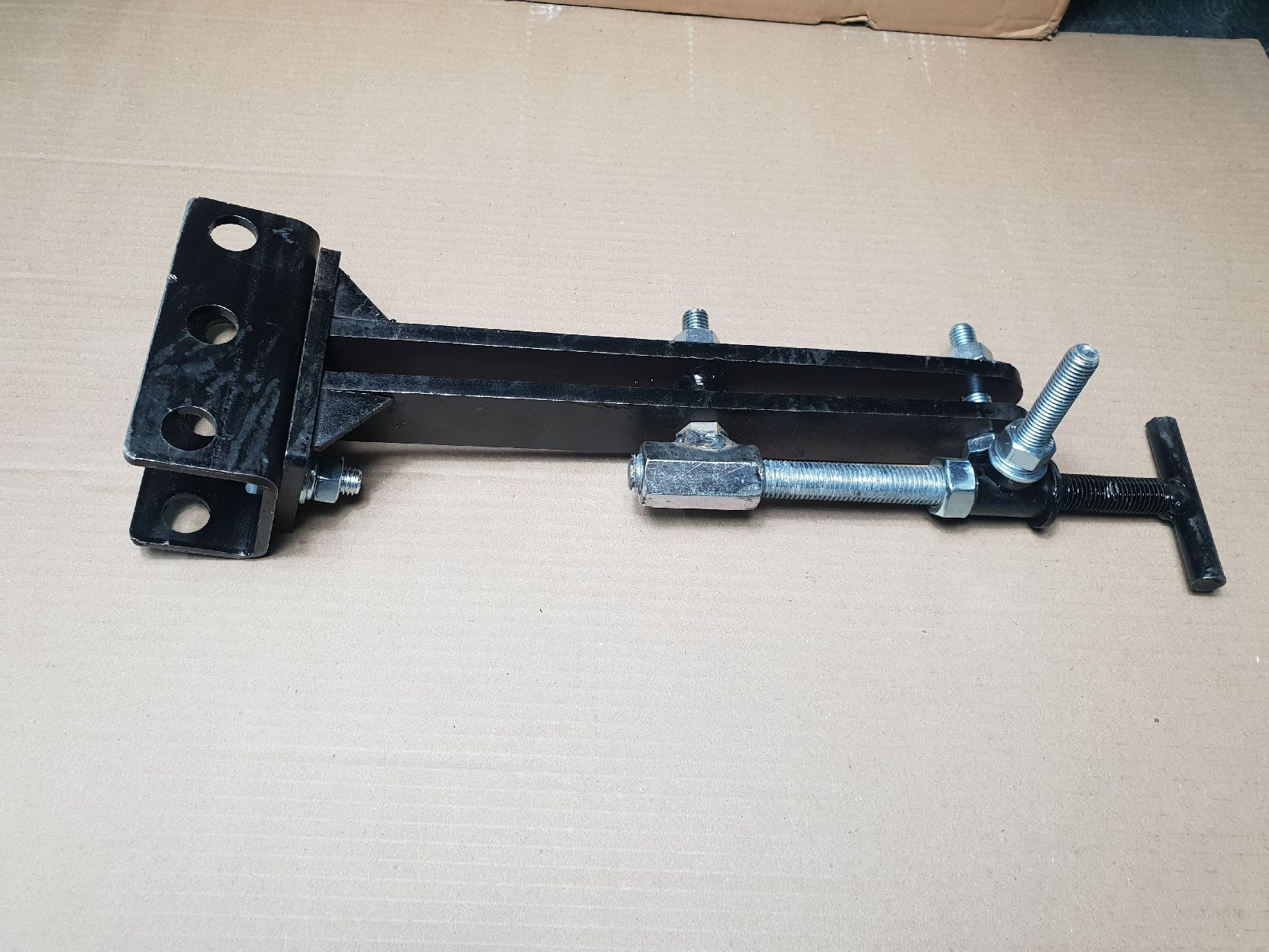 Сцепка МБ  с внутренним кронштейном, универсальная, регулируемая, поворотная, шпилька 16 мм.