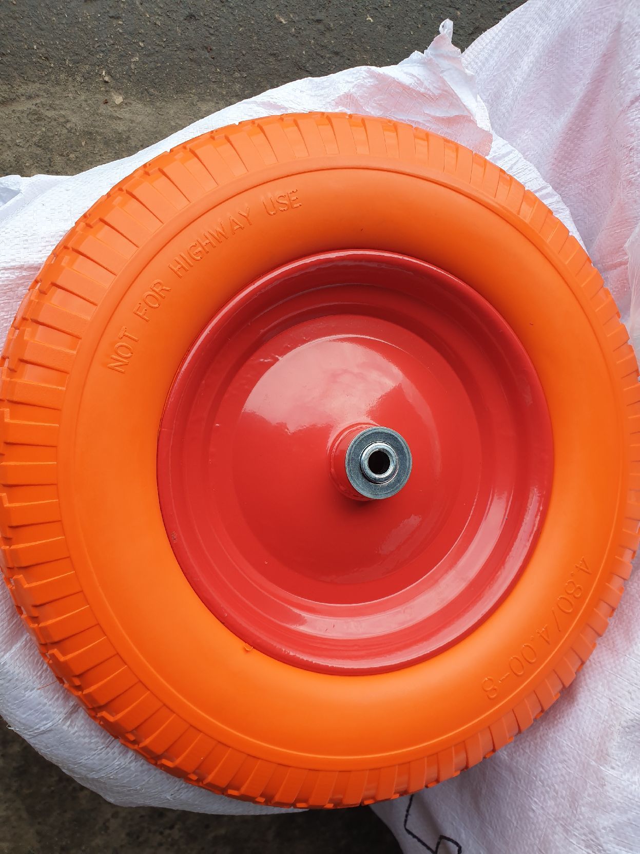 Колесо для тачки садовой W16-400/8-12 полиуретановое