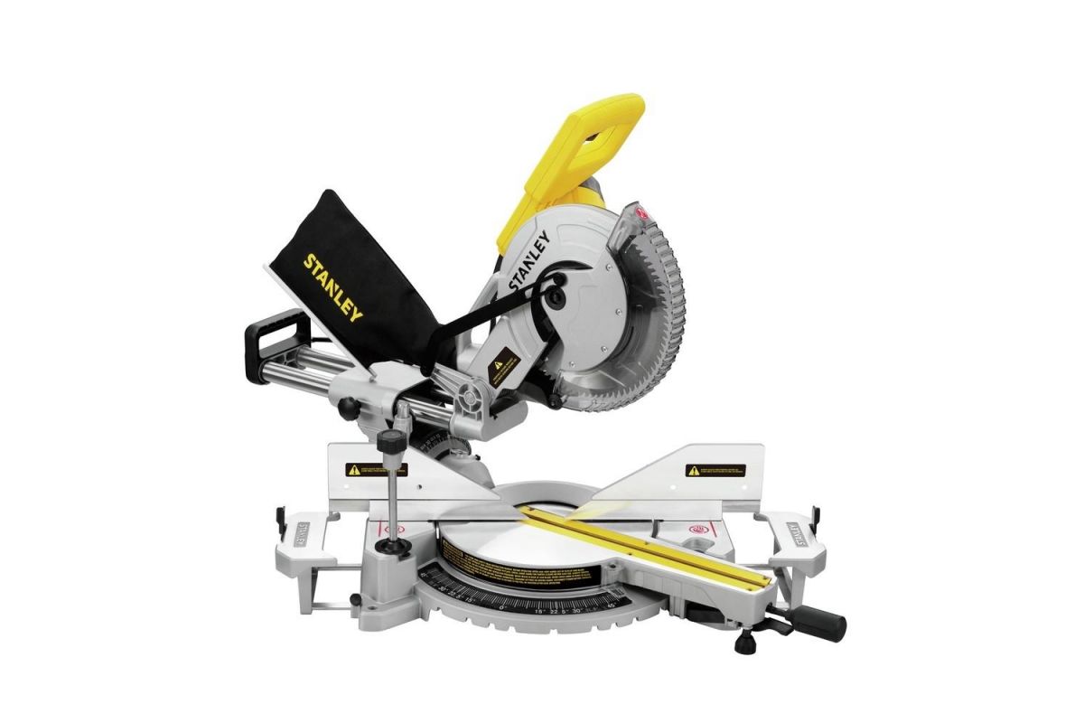 Пила торцовочная Stanley SM18