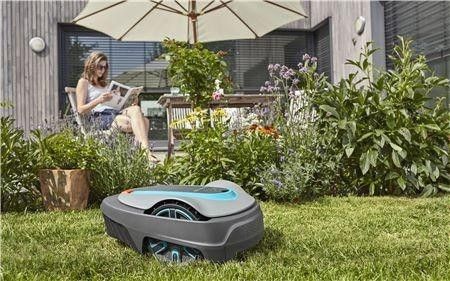 Газонокосилка роботизированная Gardena Sileno city 250