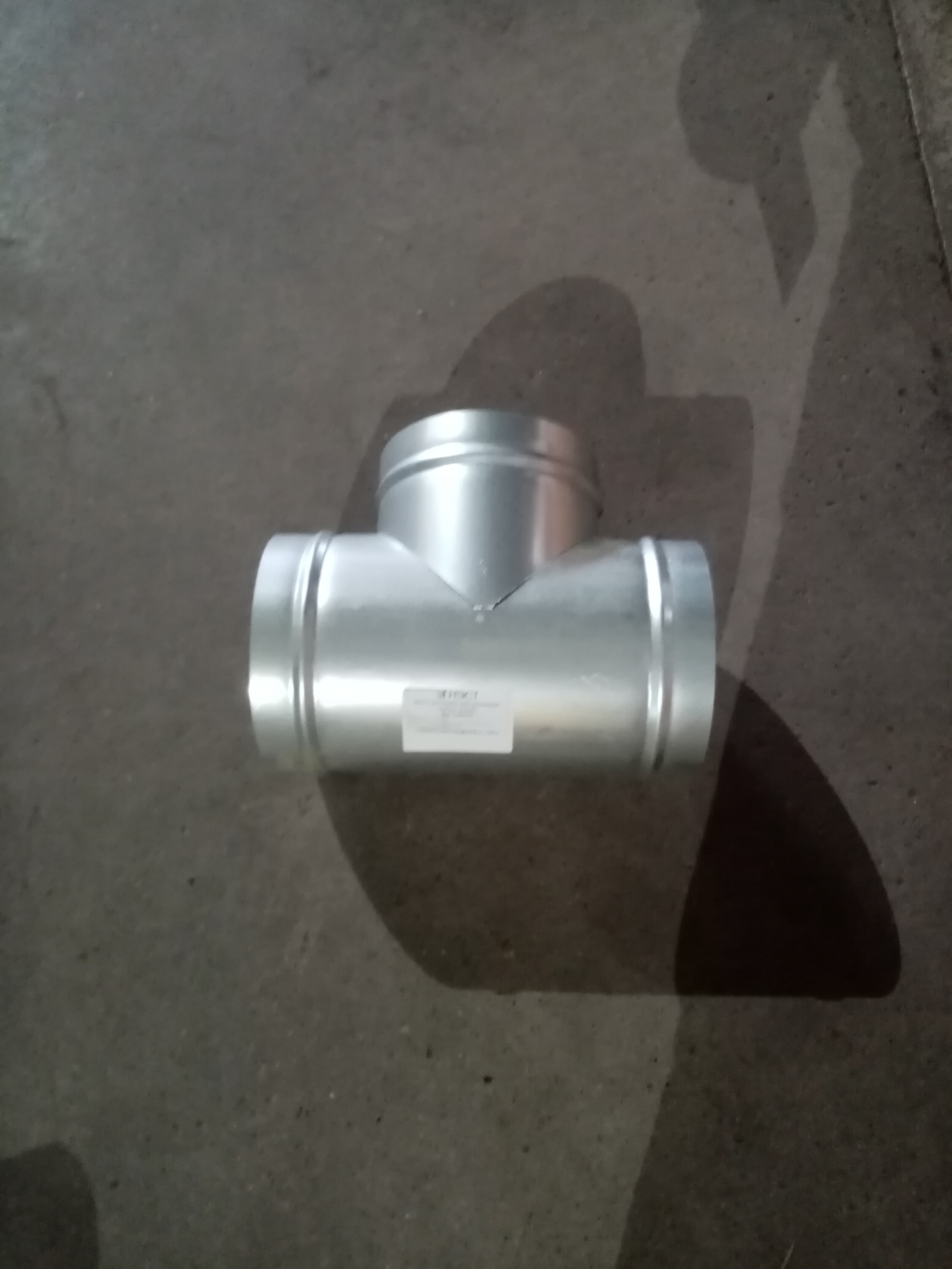 Вентиляция круглая тройник ВКТР 140/140/90/0,5/Zn Без покраски