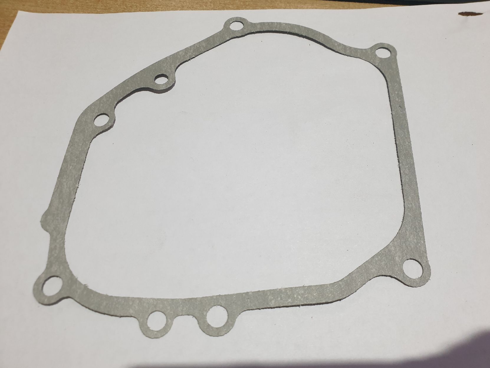 Прокладка боковая крышки картера двигателя 168F/170F/GX160/GX200