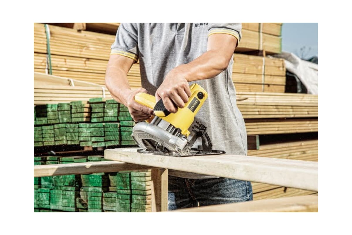 Пила дисковая электрическая Stanley SC16