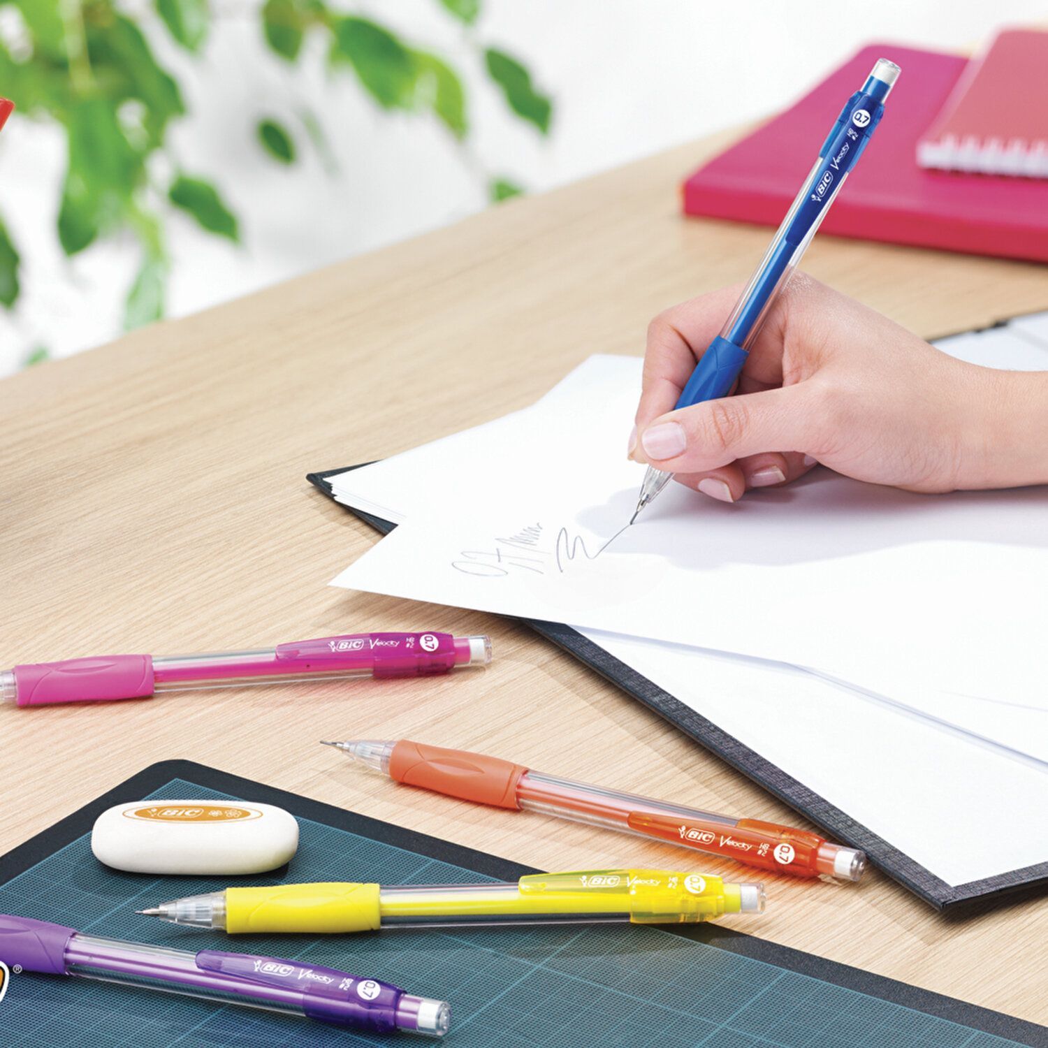 Карандаш механический BIC "Velocity", корпус ассорти, резиновый грип, ластик, 0,7 мм, 8291332