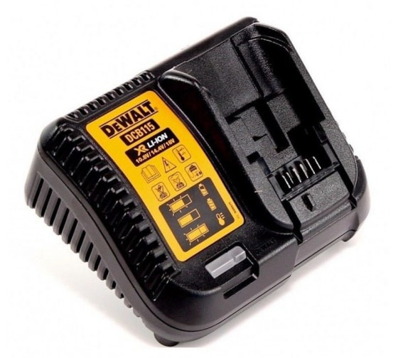 Устройство зарядное  для сдвижных батарей XR LI-lin ток 4,0 А  DCB 115 DeWalt