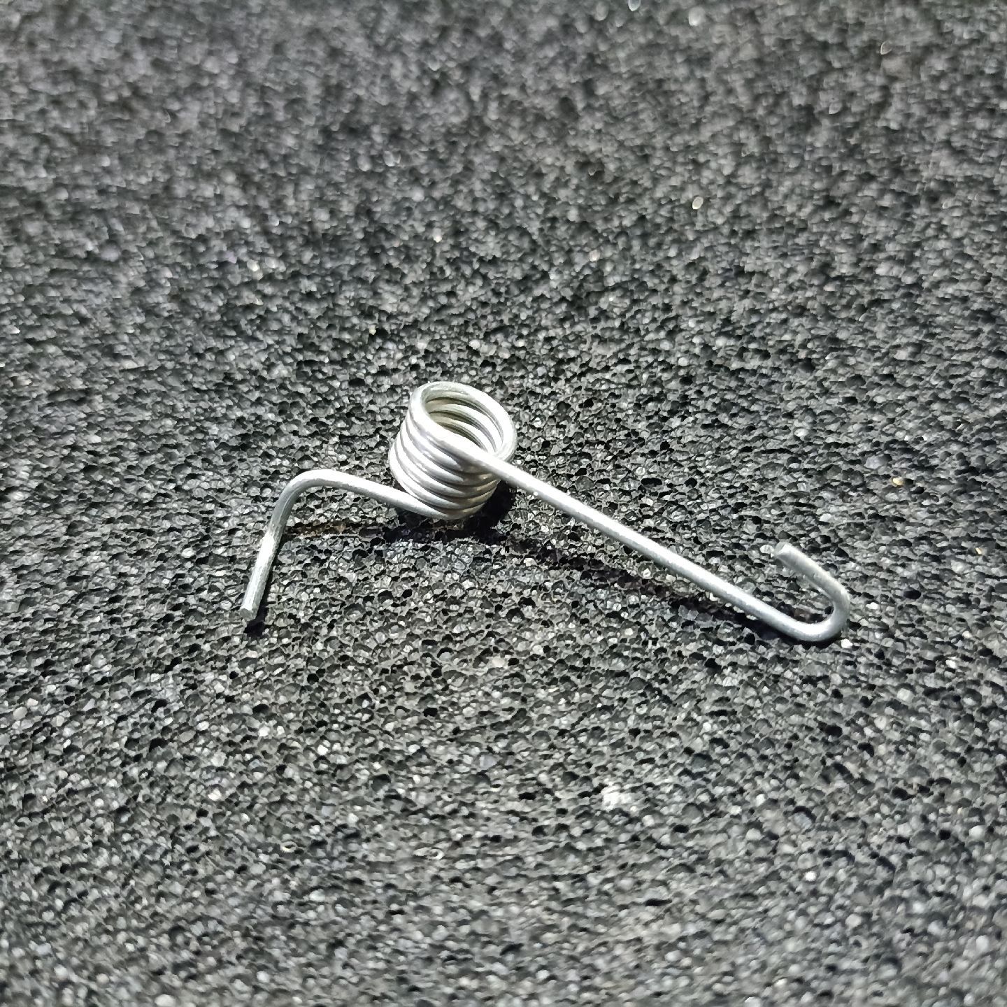 Пружина для снегоуборщика DDE ST6556 (792-728-042)