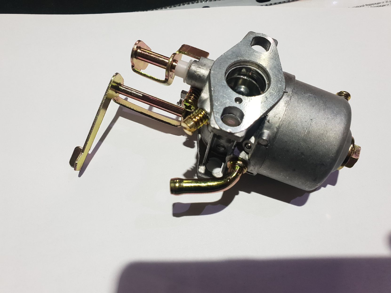 Карбюратор для бензинового двигателя 154F
