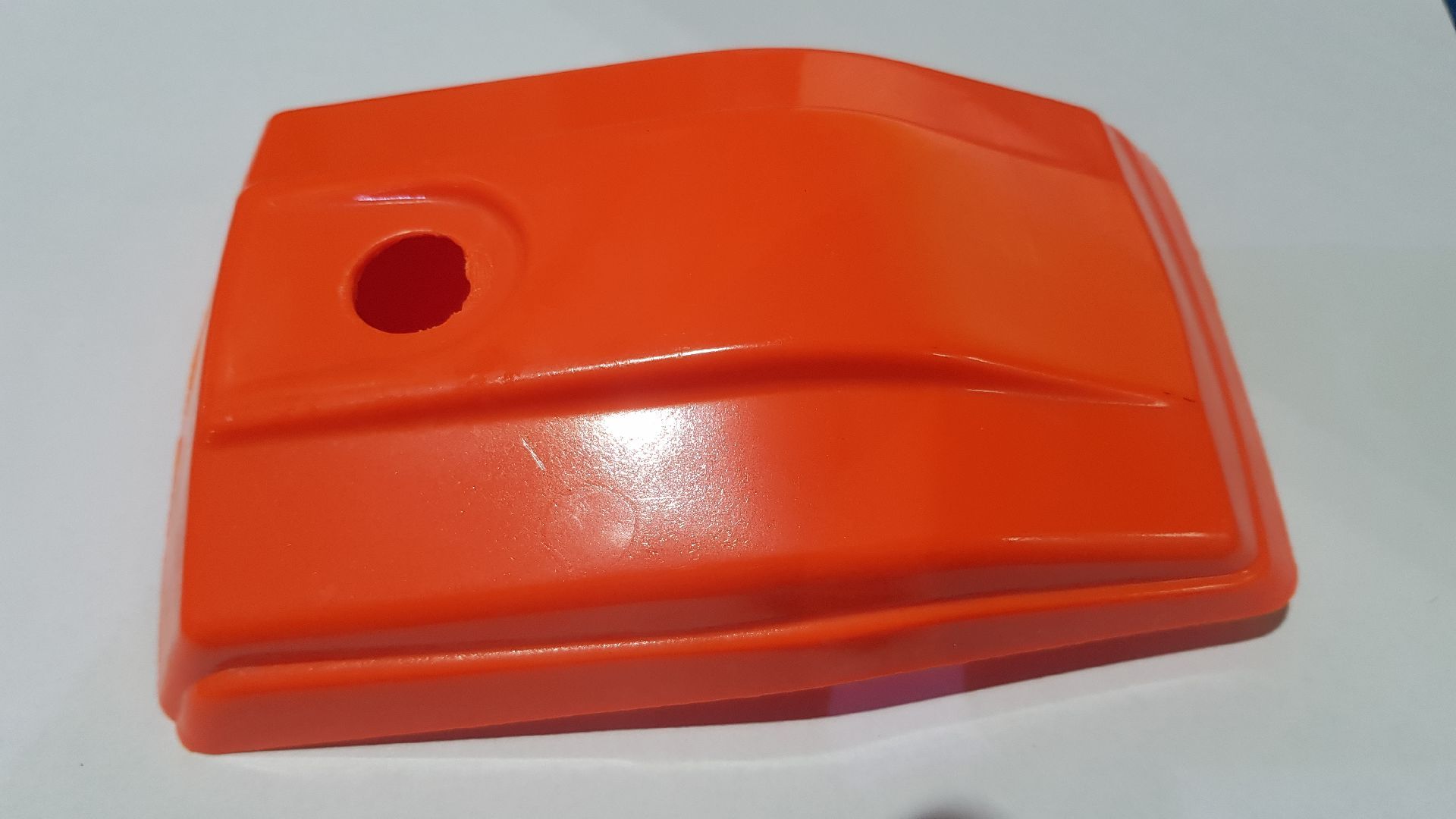 Крышка дефлектора (крышка воздушного фильтра) для бензопил BR-45/52