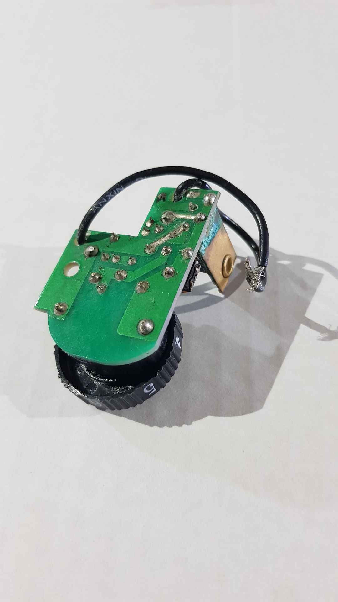 Регулятор оборотов для УШМ 04902