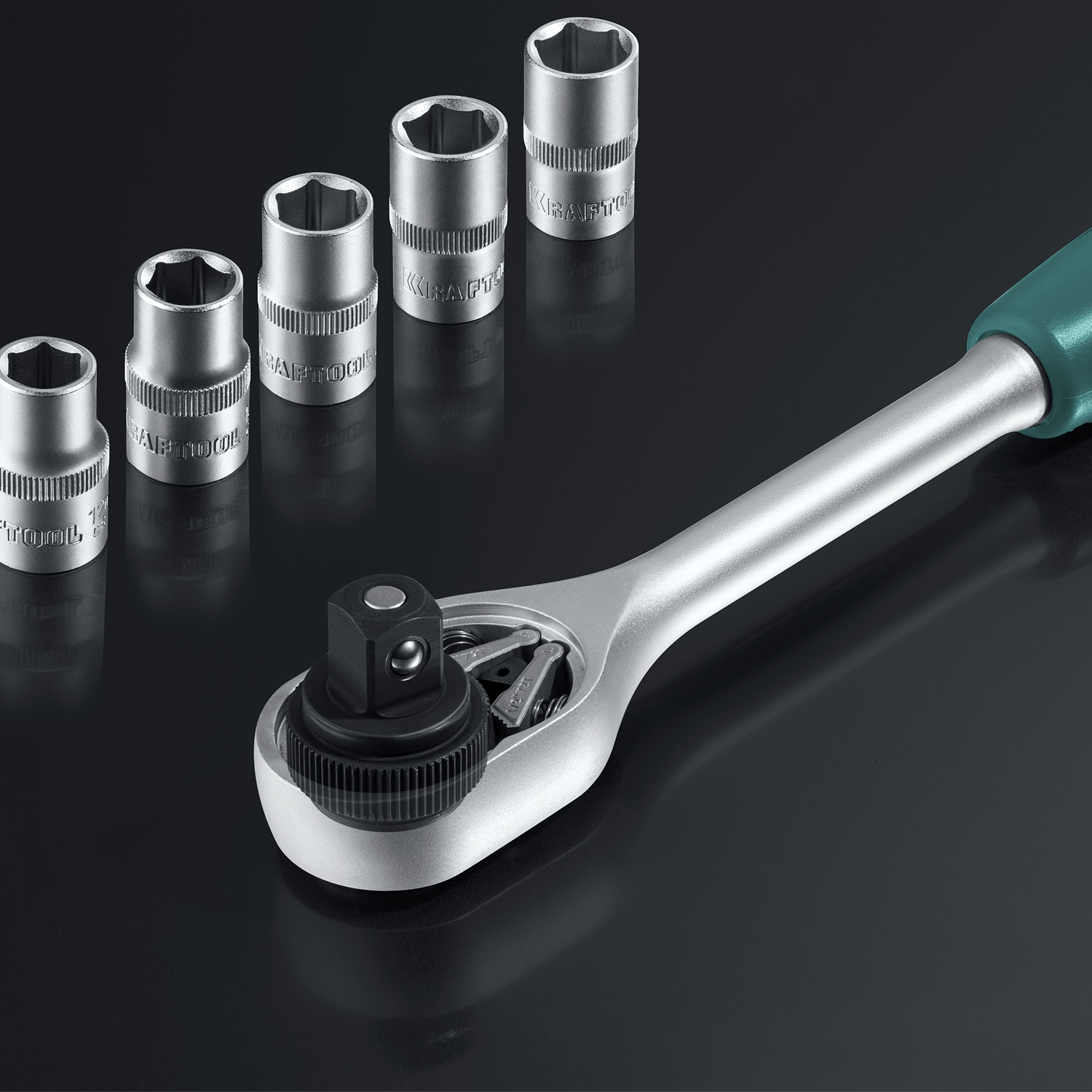 Набор инструмента универсальный X Drive, 216 предм., (1/2″+3/8″+1/4″), KRAFTOOL