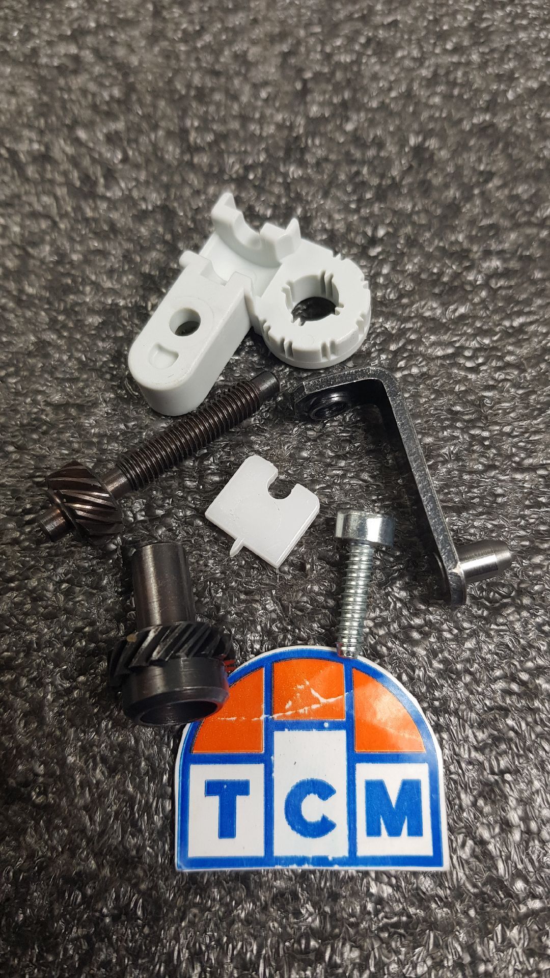 Элементы натяжного устройства цепи для бензопил MS 180 NEW 210-250 (Комплект) 