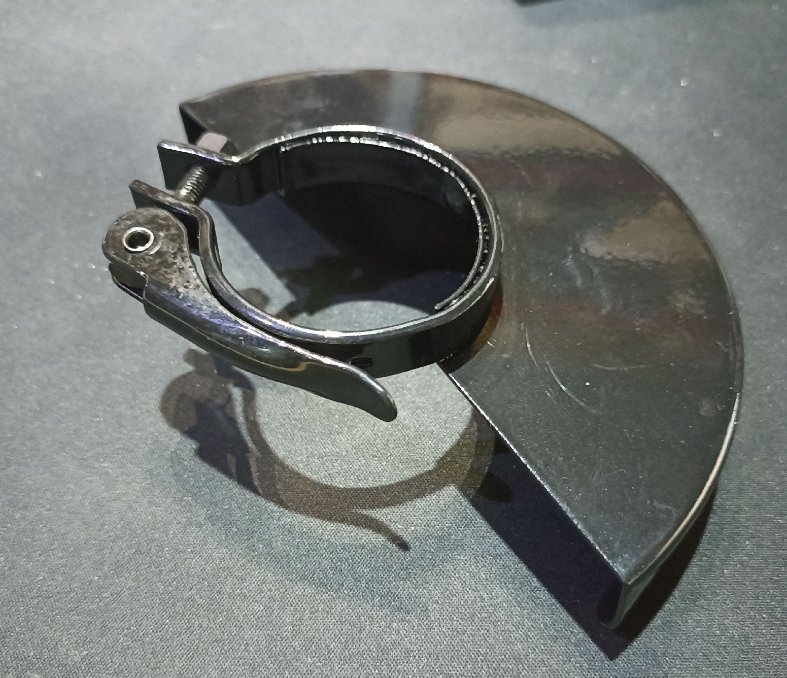 Защитный кожух УШМ  (автозажимной) D-125 BAG125/950, BAG125/1100