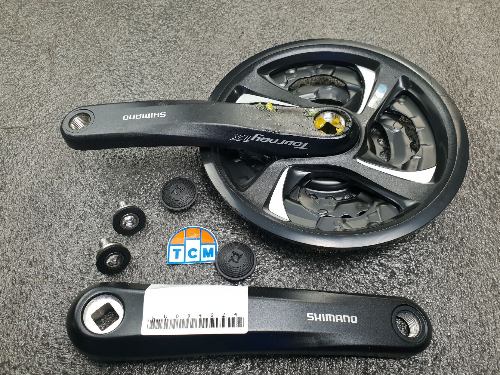 Шатуны Shimano Tourney FC-TX801 42/32/22T 170 мм "под квадрат" чёрные
