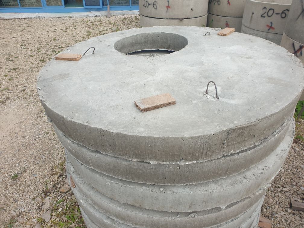 Плита перекрытия колодца ПП 15-1 (1680*1680*150 мм) Вес - 680 кг.