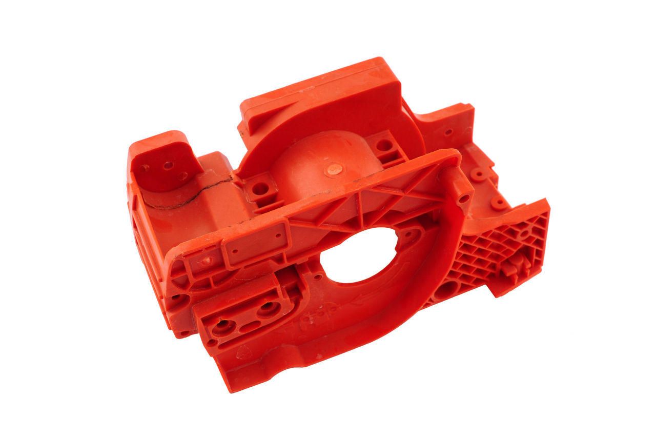 Корпус для бензопилы Husqvarna 137/142 (картер) аналог