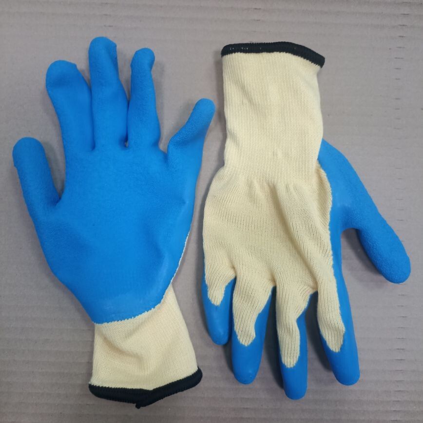 Перчатки ПЭ 13 кл. с рельефным латексным покрытием 10 размер