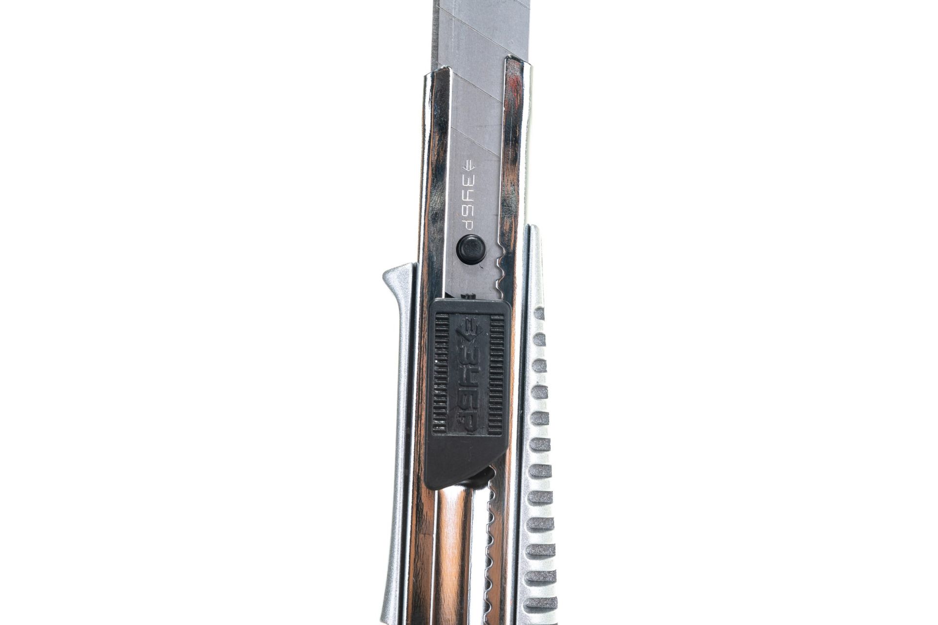 Нож металлический, самофиксирующееся лезвие, 18мм ЗУБР "МАСТЕР" 